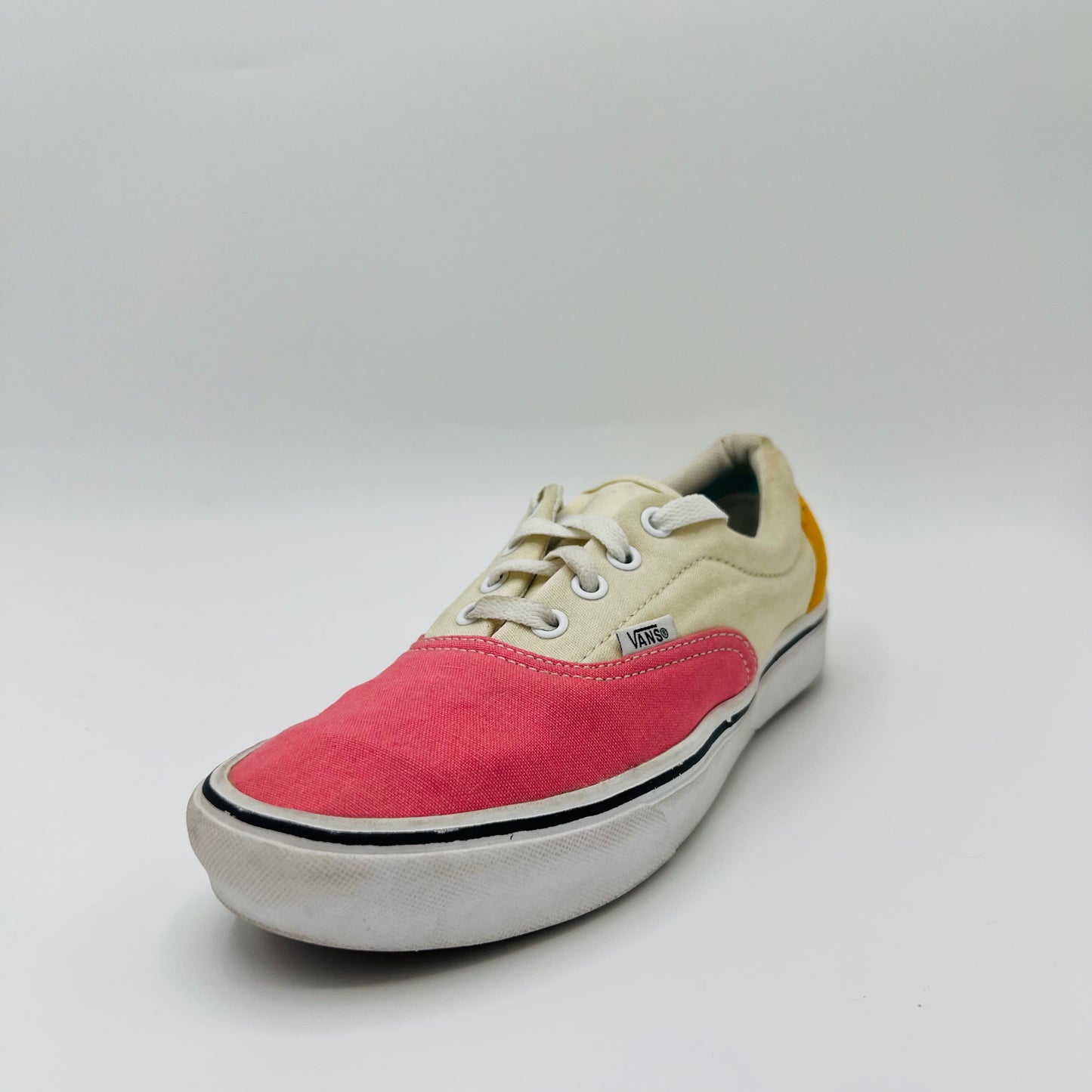 Vans ComfyCush Era