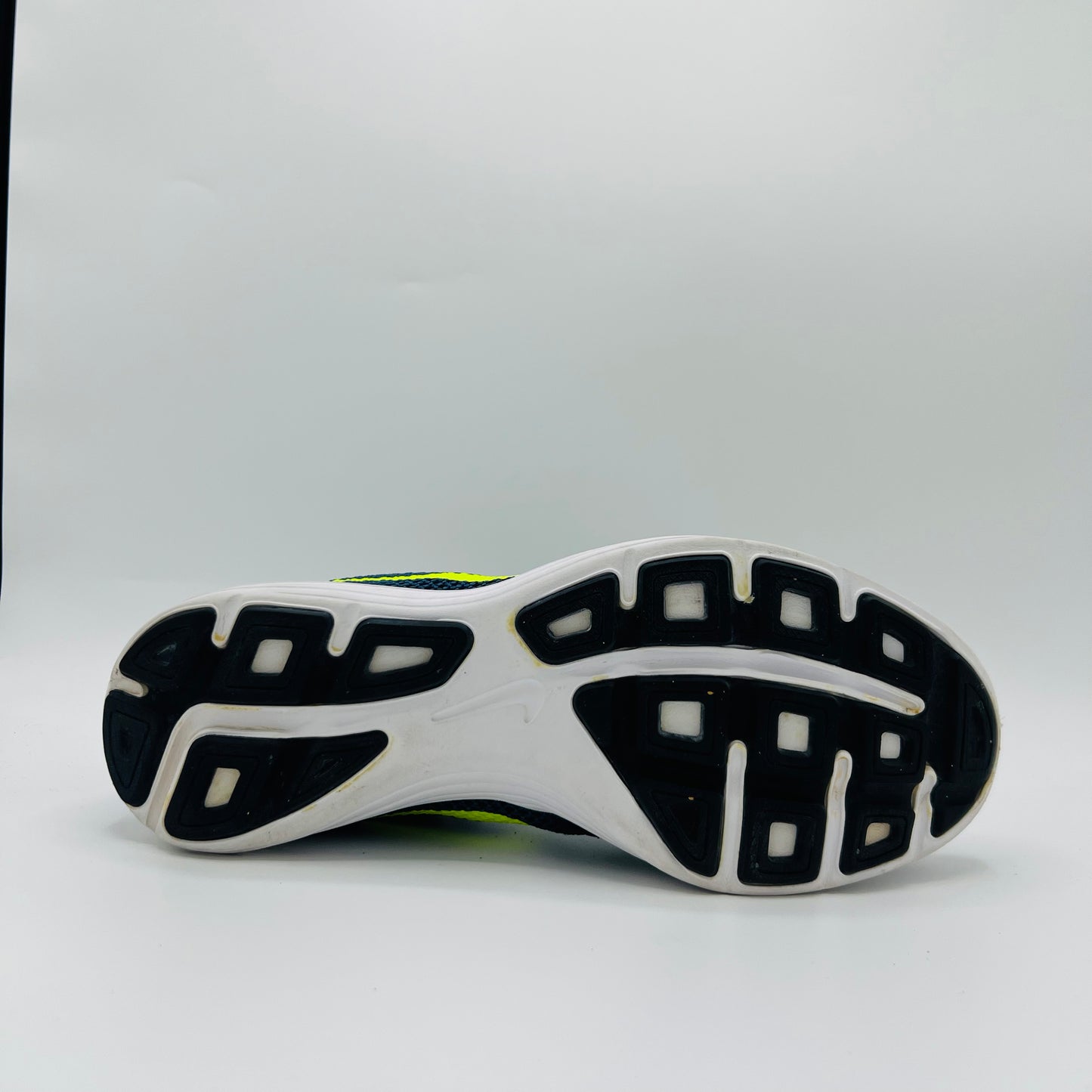 Nike Revolution 3