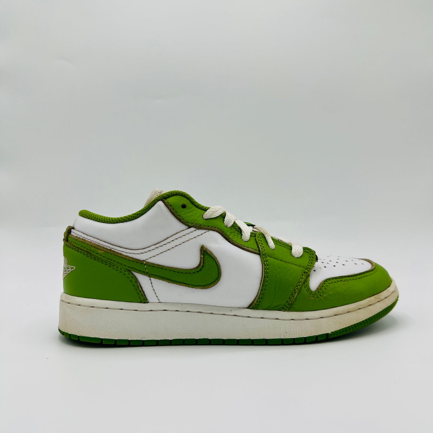 Nike Air Jordan 1 Low SE Chlorophyll