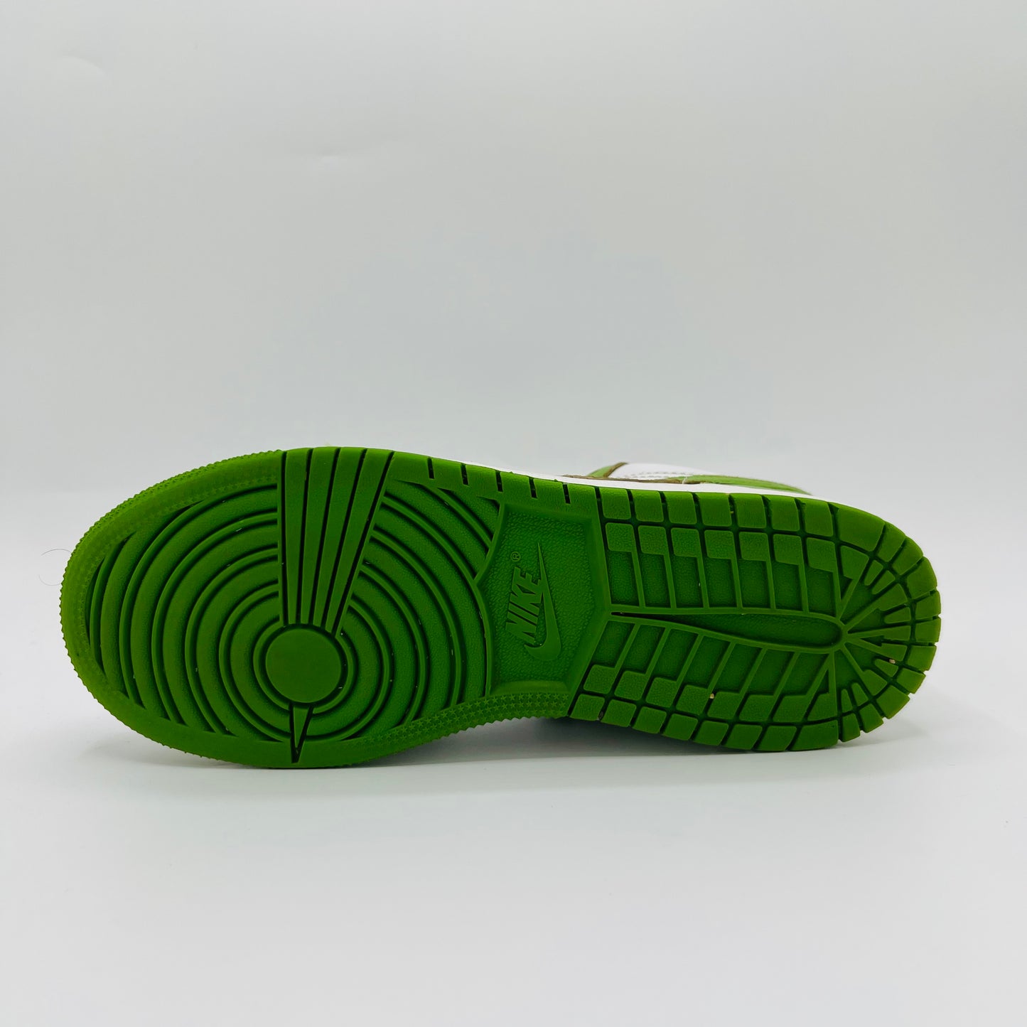 Nike Air Jordan 1 Low SE Chlorophyll
