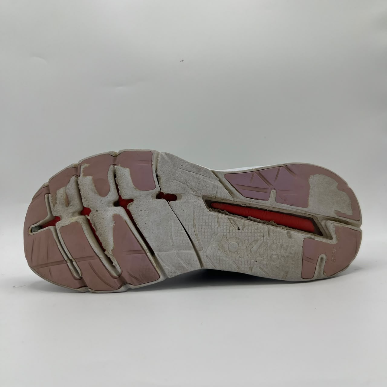 Hoka One One Elvon