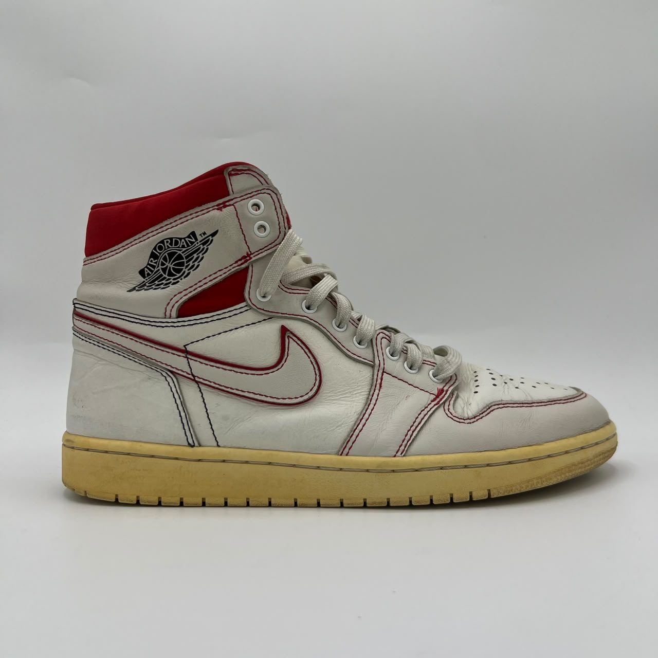 Nike Air Jordan 1 Retro