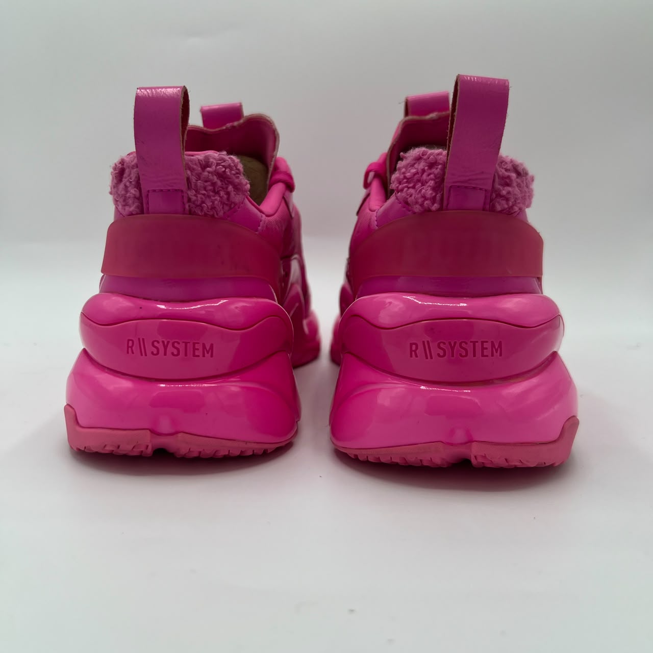 PUMA Rise Pretty Pink