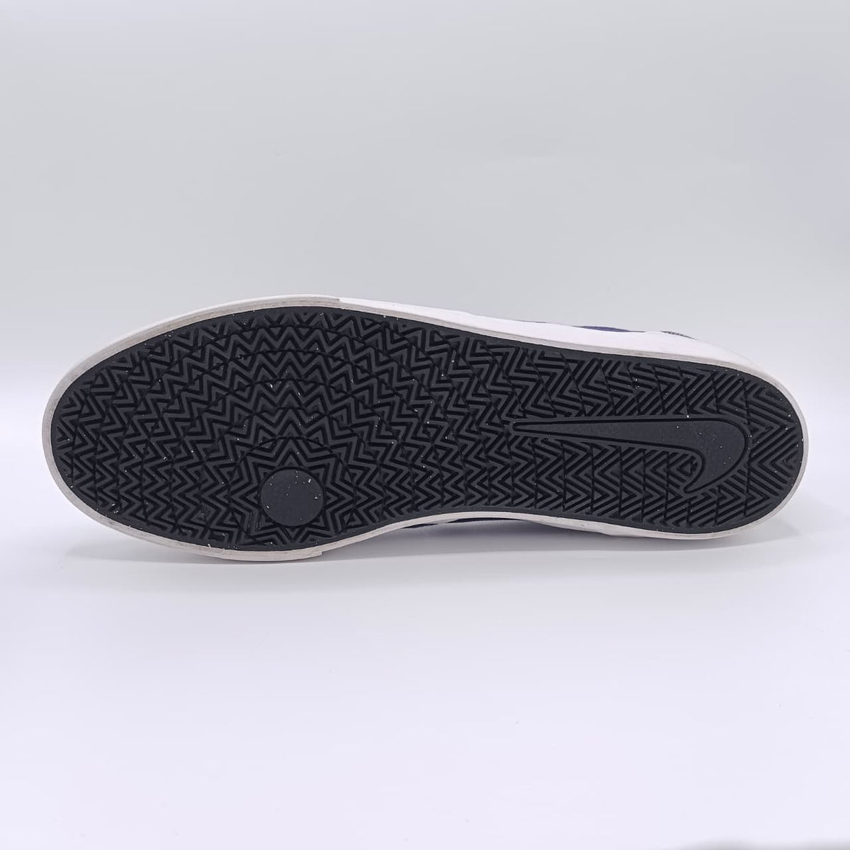 Nike SB Charge Canvas Sneakers