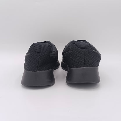Nike Tanjun