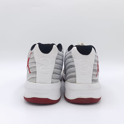 Nike Air Jordan B. Fly